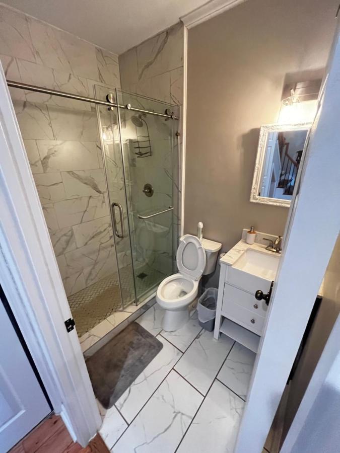 Atlanta Unit 2 Room 3 - Atlanta Bests Kept Secret Private Bedroom & Bathroom ภายนอก รูปภาพ