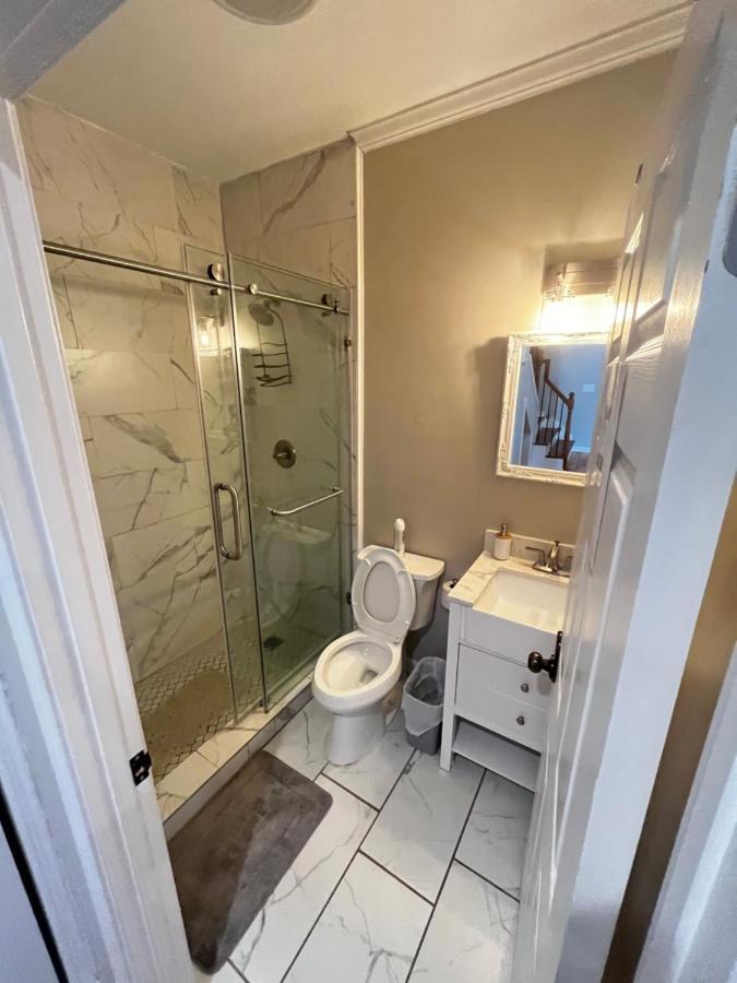 Atlanta Unit 2 Room 3 - Atlanta Bests Kept Secret Private Bedroom & Bathroom ภายนอก รูปภาพ